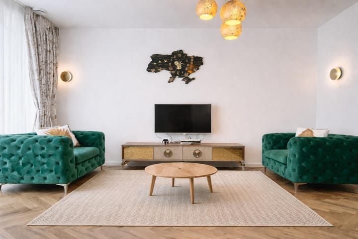 Photo 4 of Huiswoudstraat 18