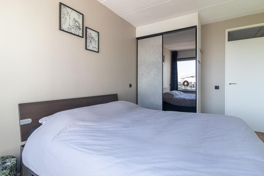 Foto 8 van Noordeinde 189-C3