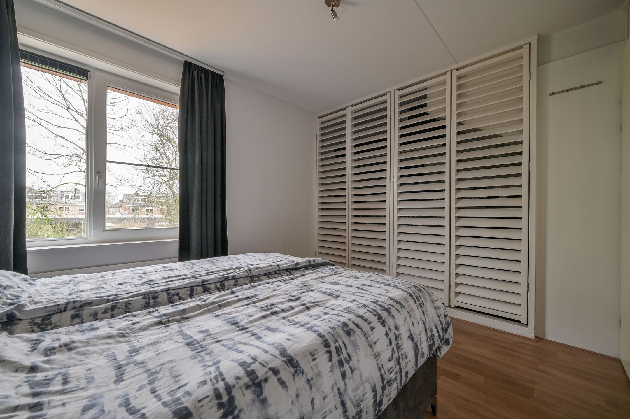 Foto 21 van Burgemeester de Voogtlaan 128