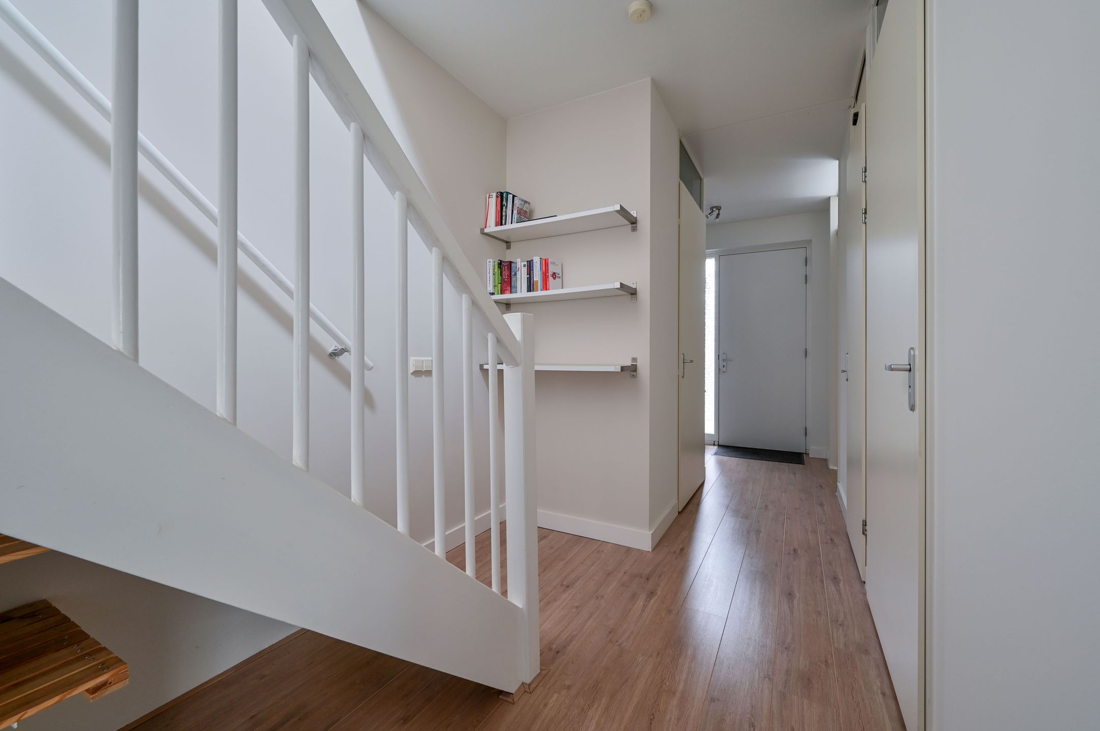 Foto 18 van Burgemeester de Voogtlaan 128