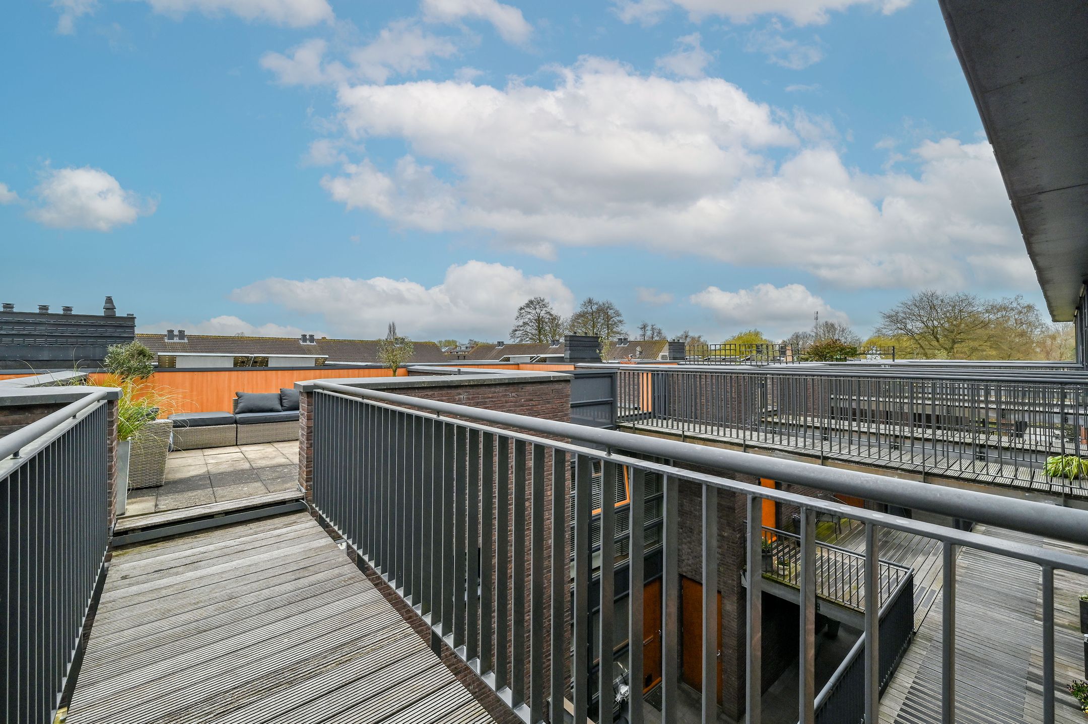 Foto 12 van Burgemeester de Voogtlaan 128