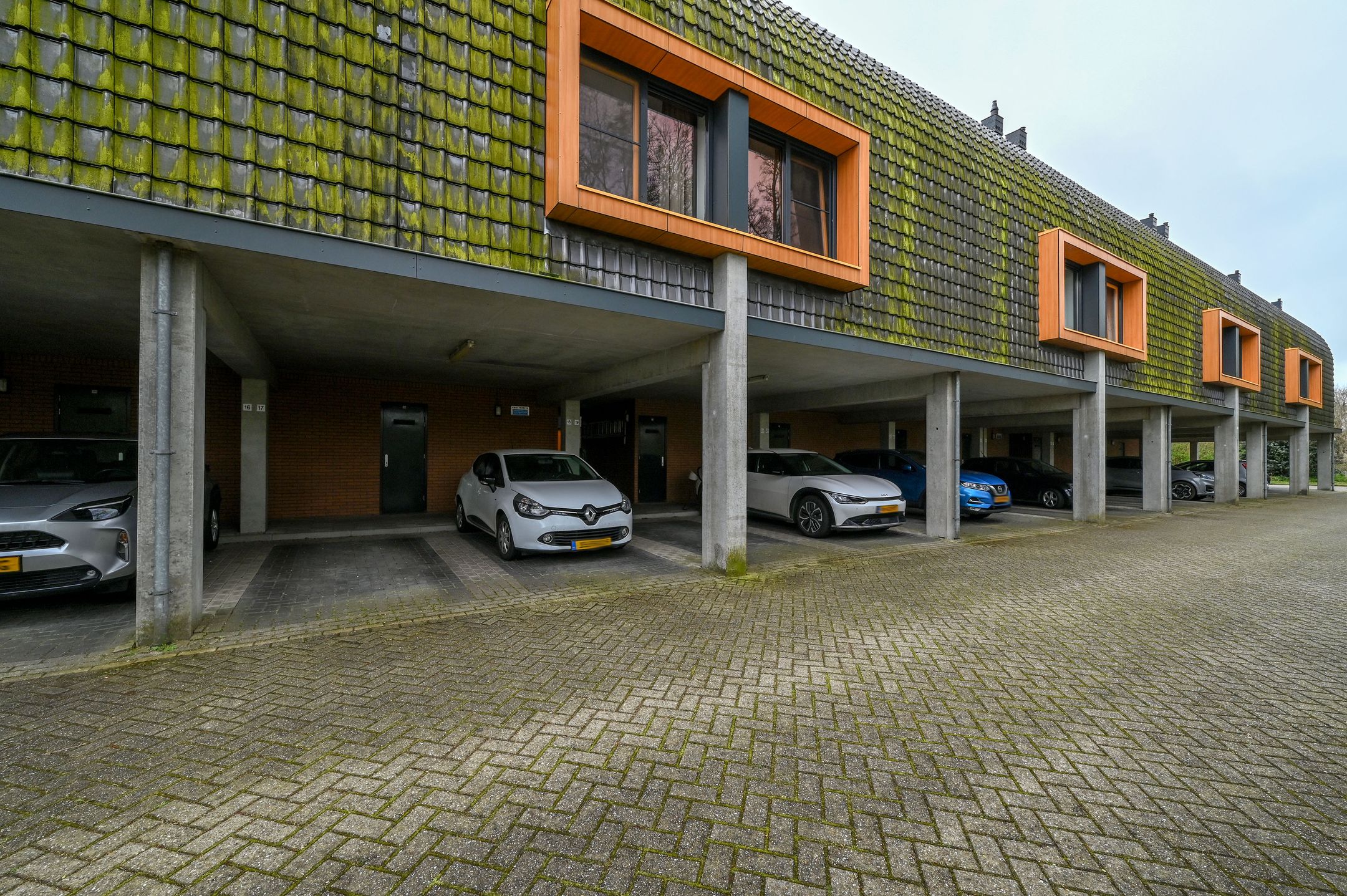 Foto 27 van Burgemeester de Voogtlaan 128