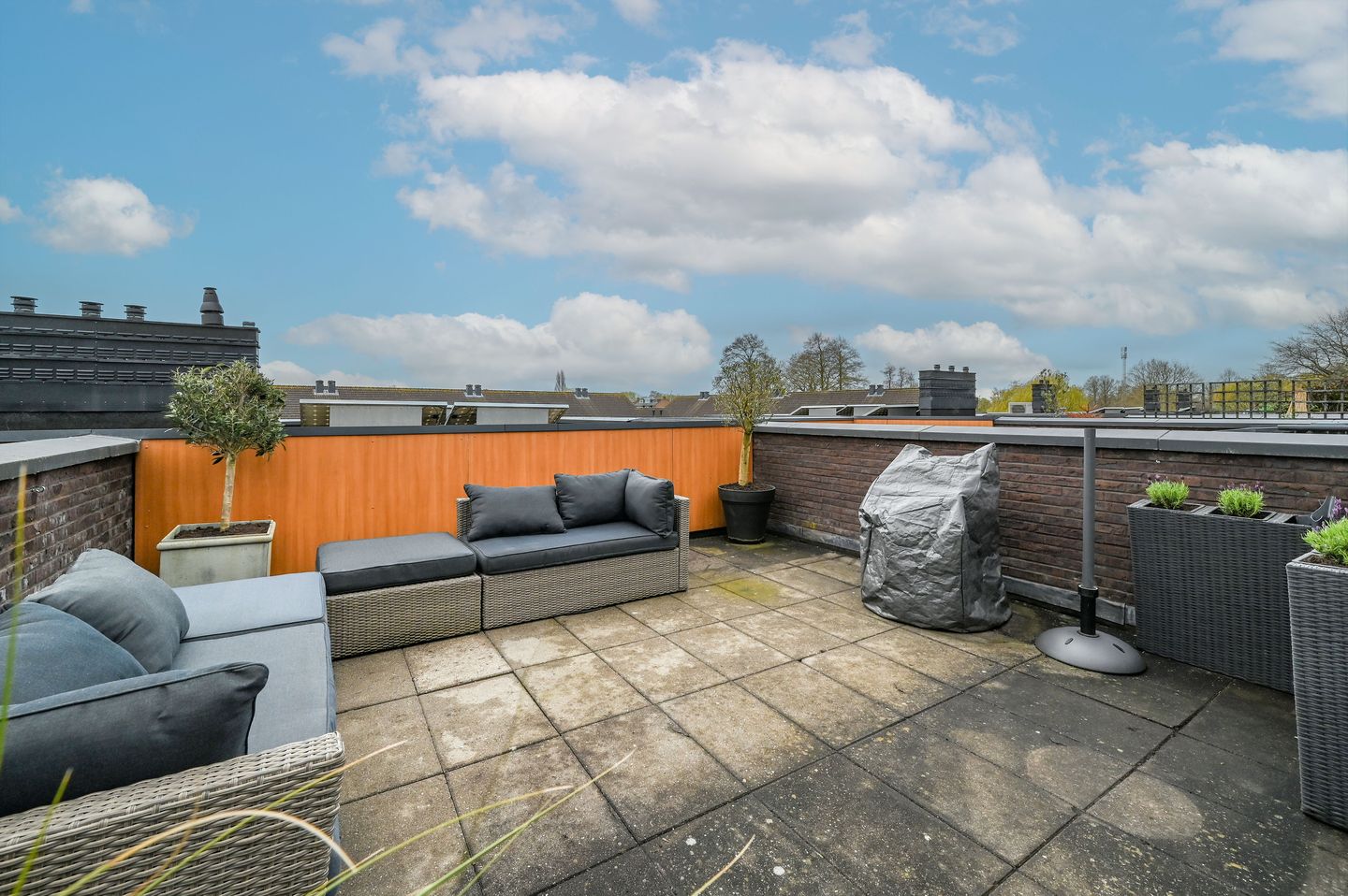 Foto 10 van Burgemeester de Voogtlaan 128