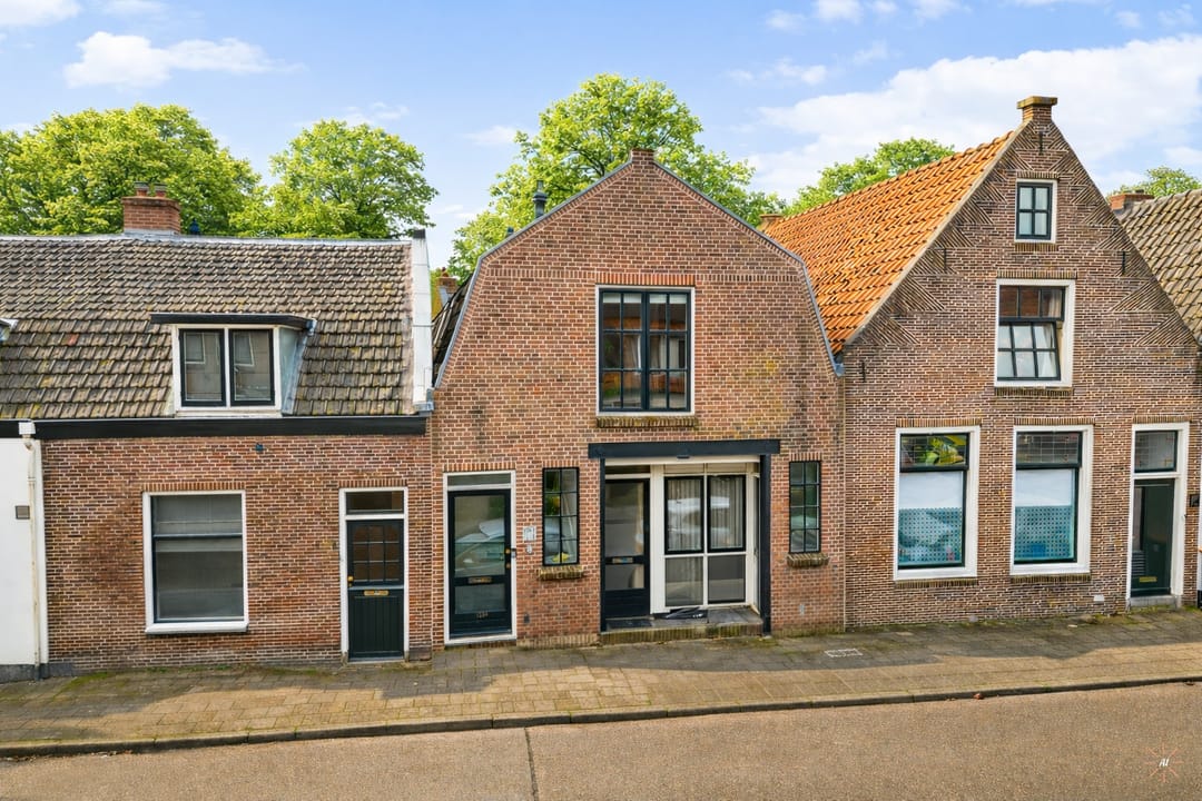 Photo 1 of Nassaustraat 129-A