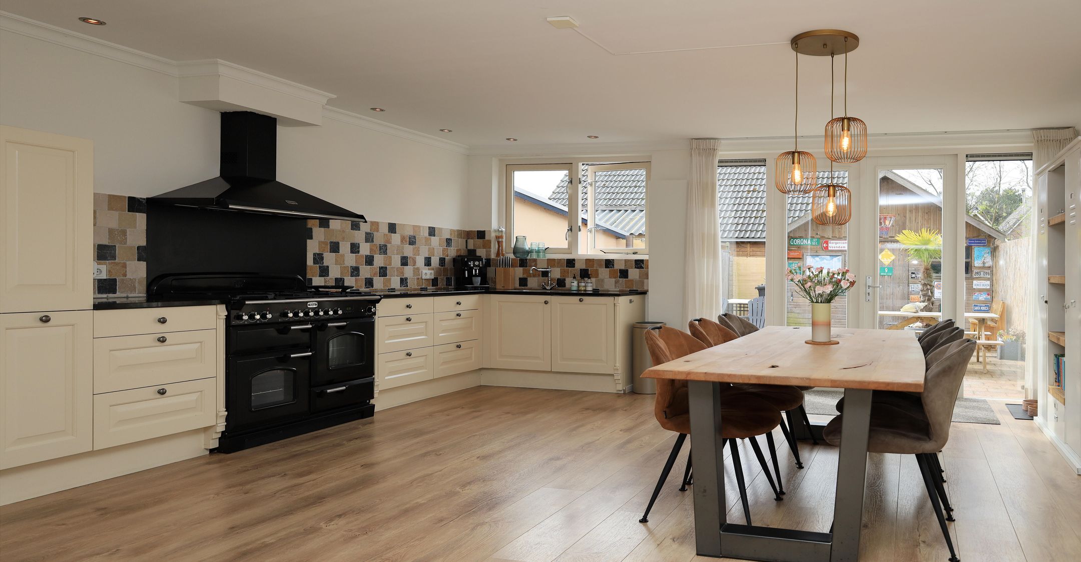 Foto 6 van Cyprianstraat 12