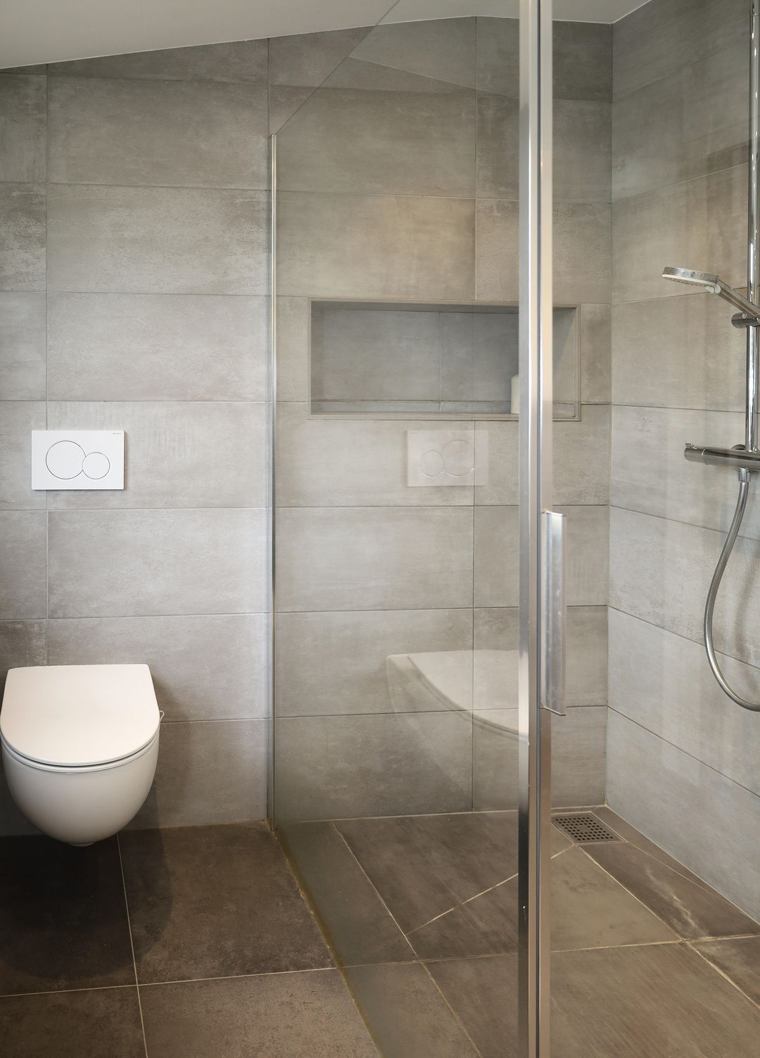 Foto 28 van Cyprianstraat 12