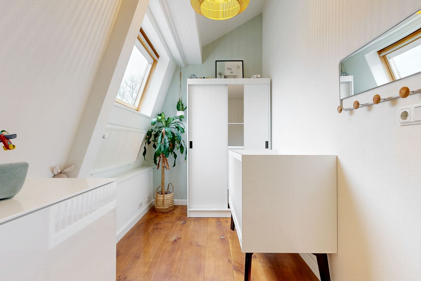 Photo 19 of Nassaustraat 129-A