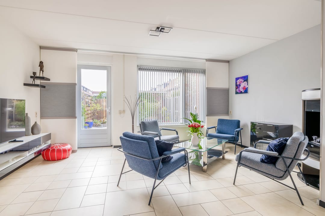 Foto 2 van Regenboog 288