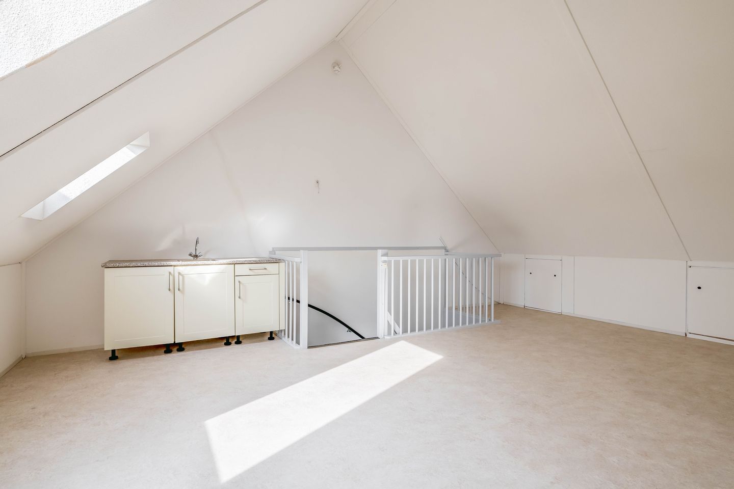 Foto 34 van Regenboog 288