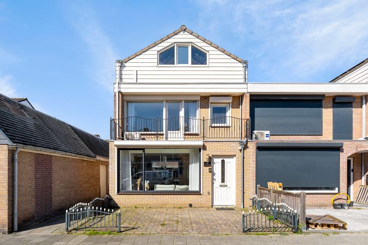 Almstraat 2
