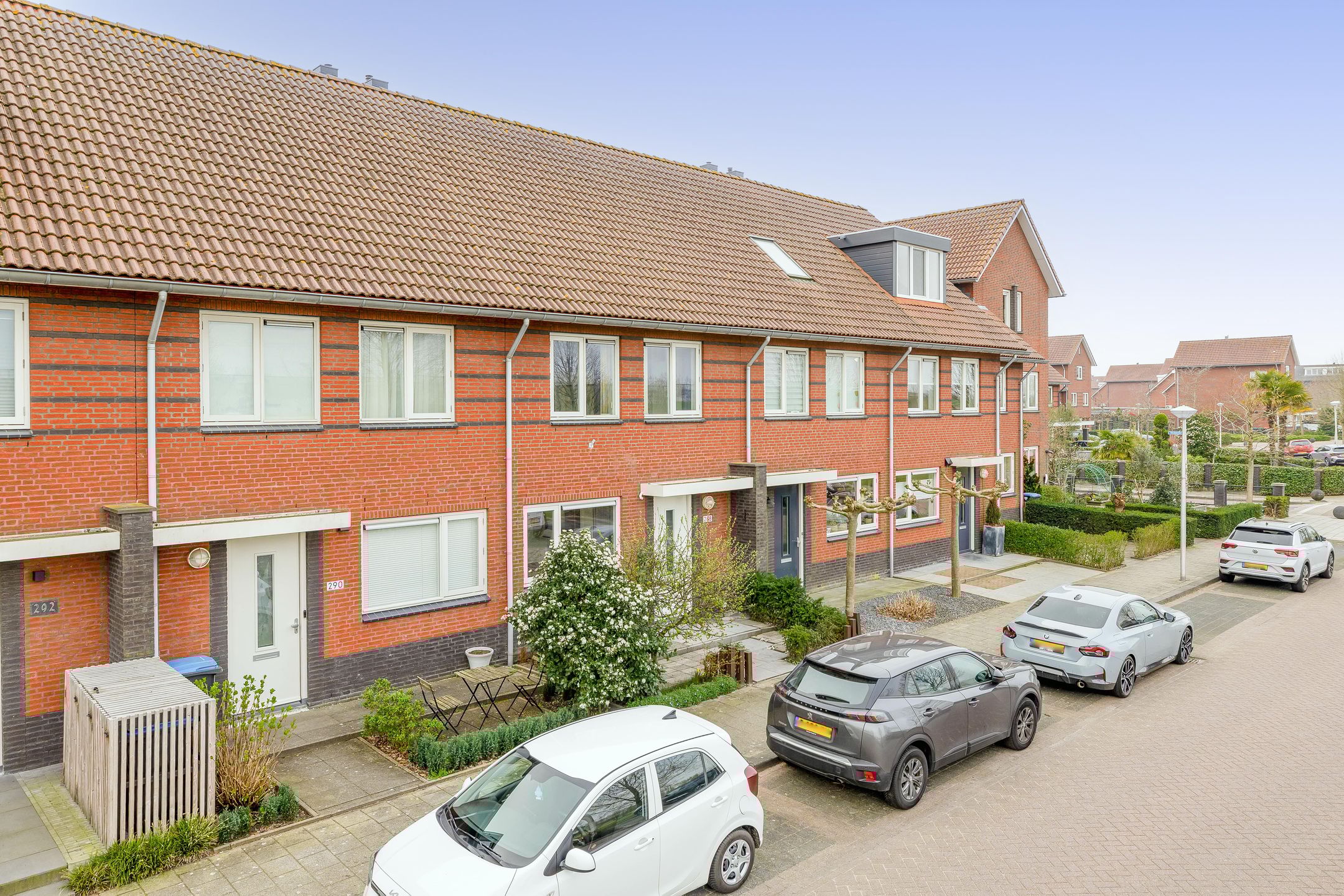 Foto 9 van Regenboog 288