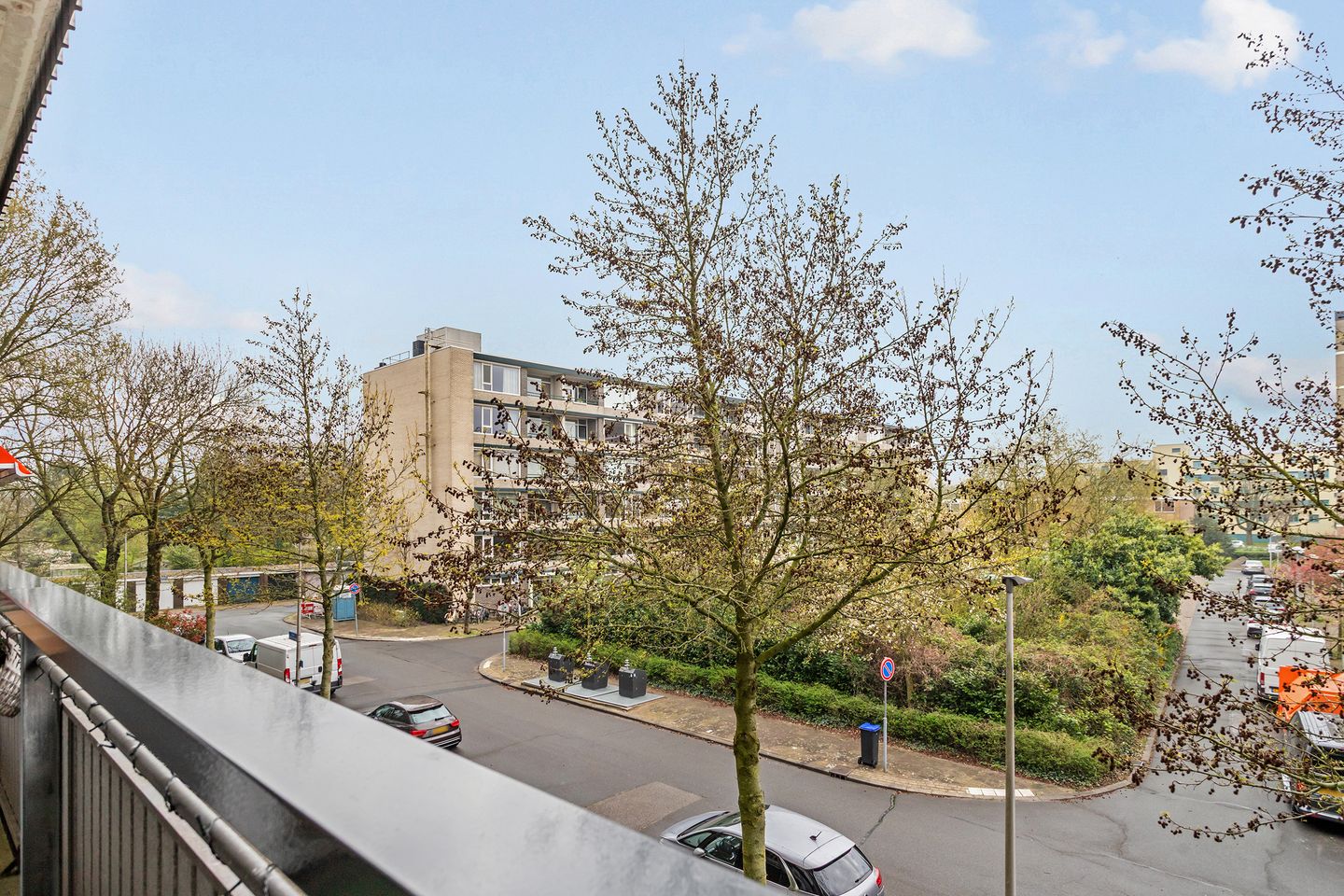 Photo 25 of Hijmans van den Berghlaan 178