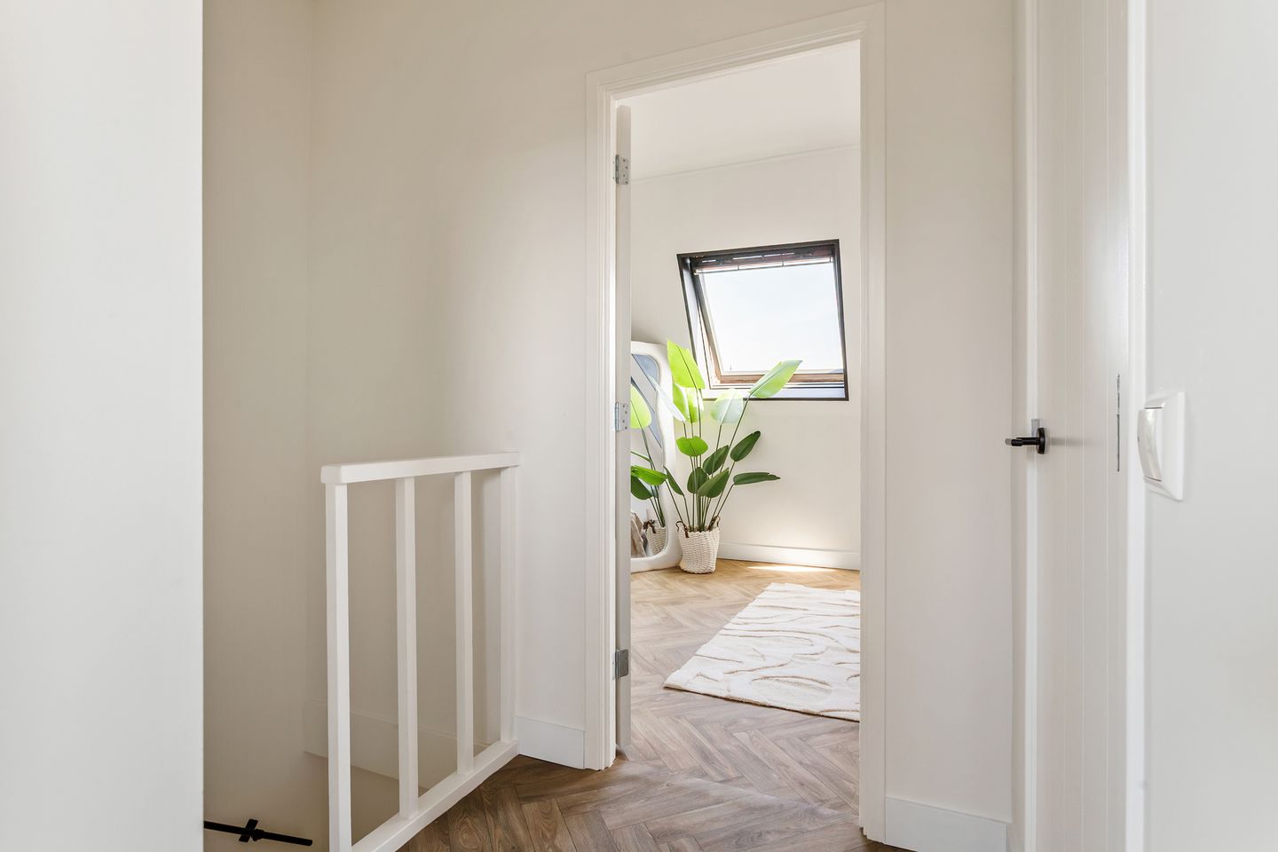 Photo 20 of Riouwstraat 21