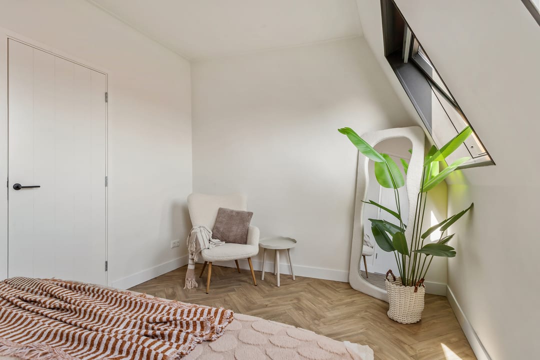Photo 23 of Riouwstraat 21