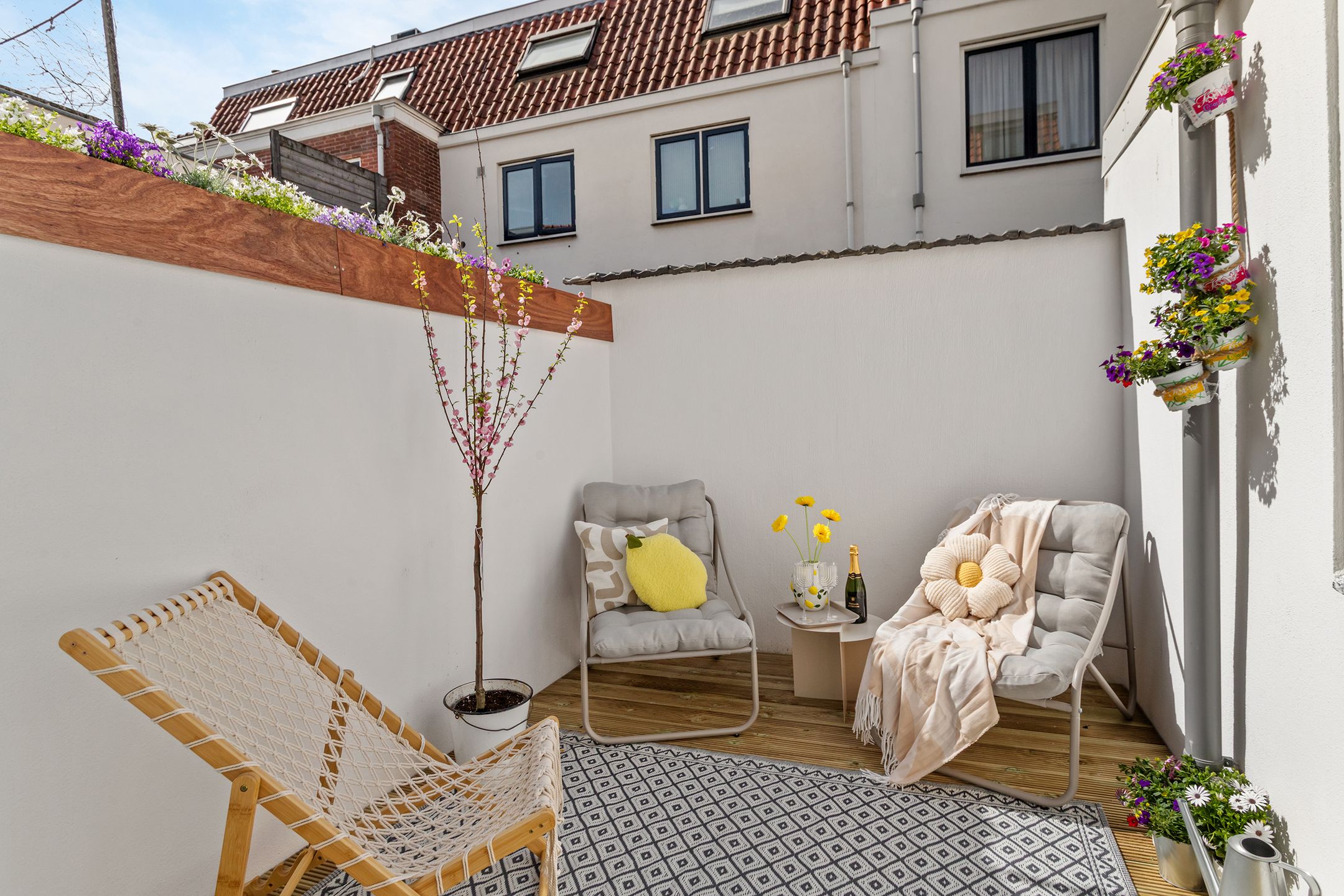 Photo 30 of Riouwstraat 21
