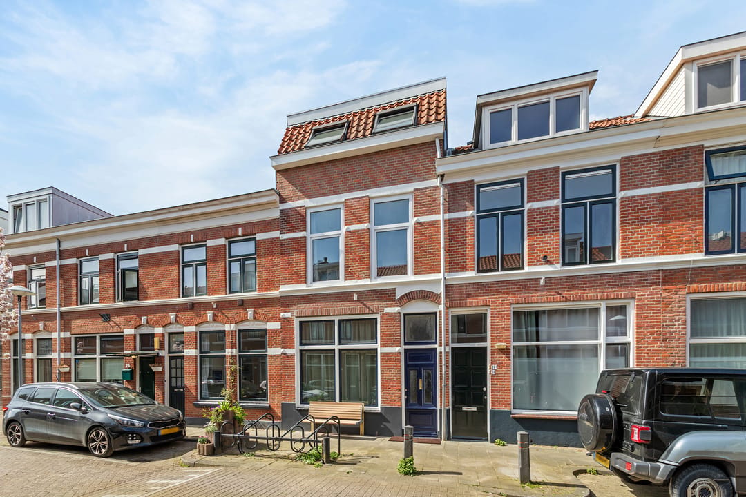 Photo 1 of Riouwstraat 21
