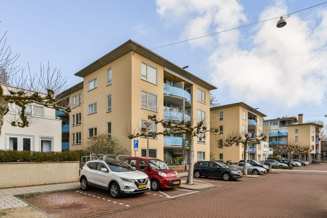 Photo 17 of J.C. van Epenstraat 53