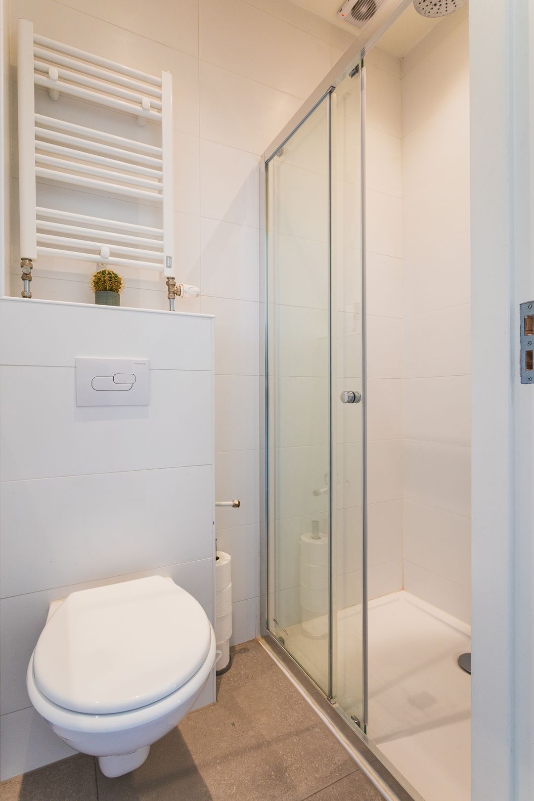 Photo 37 of Van St. Aldegondeplein 32