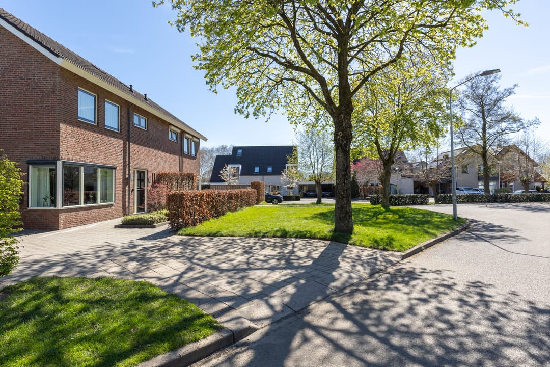 Foto 56 van Evert Heusinkveldstraat 1