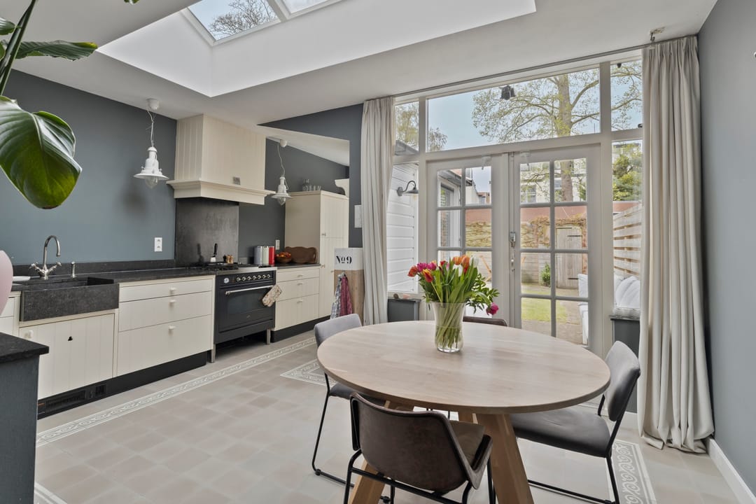 Photo 2 of Juffermansstraat 9