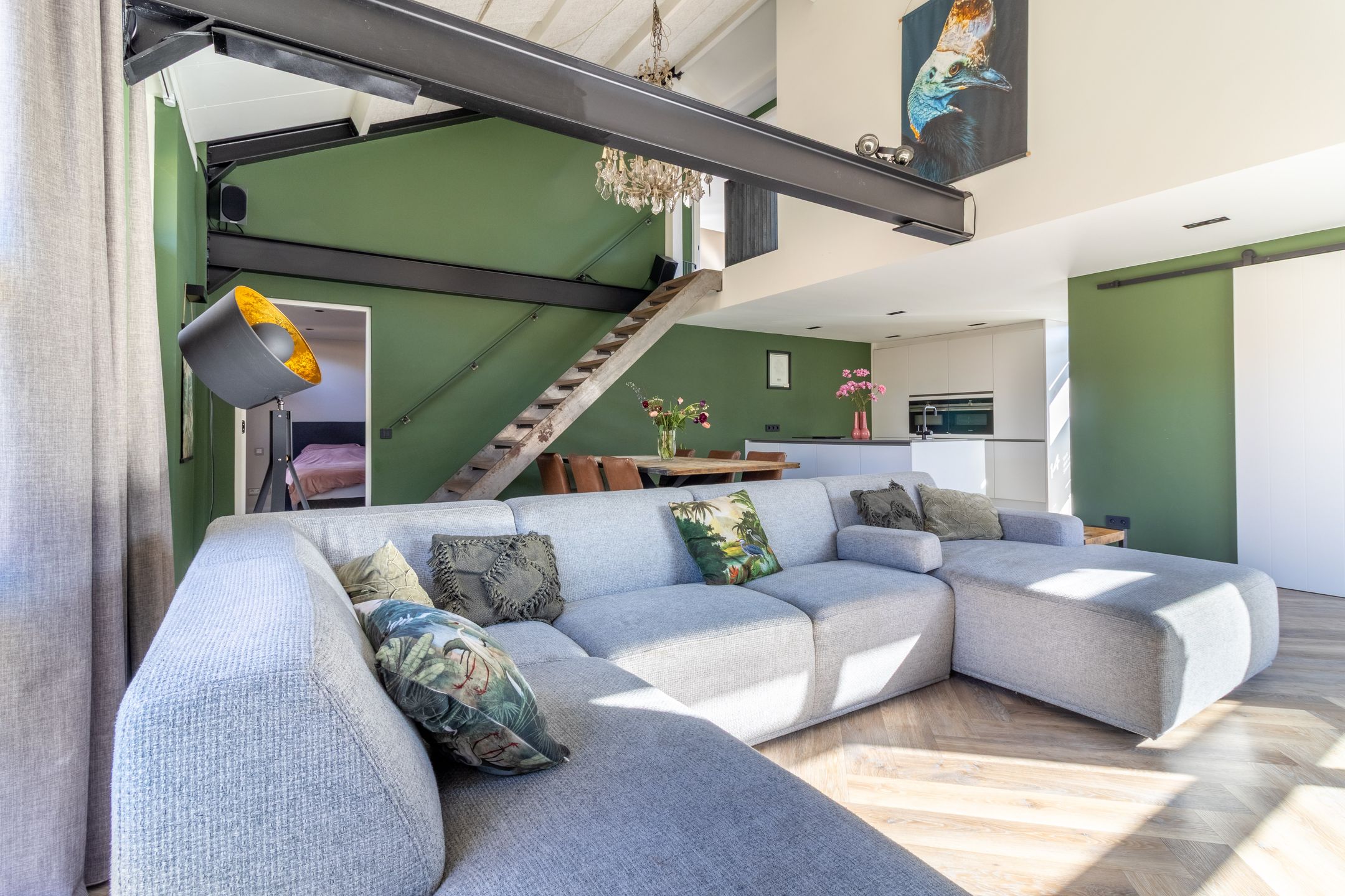 Foto 3 van Mezenhof 14