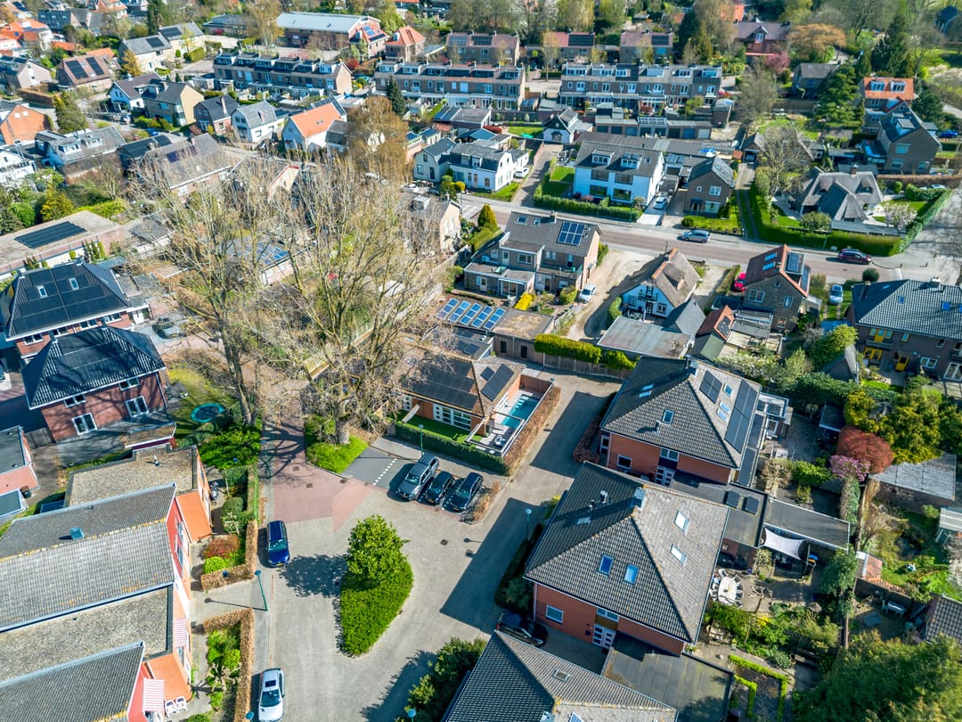 Foto 32 van Mezenhof 14