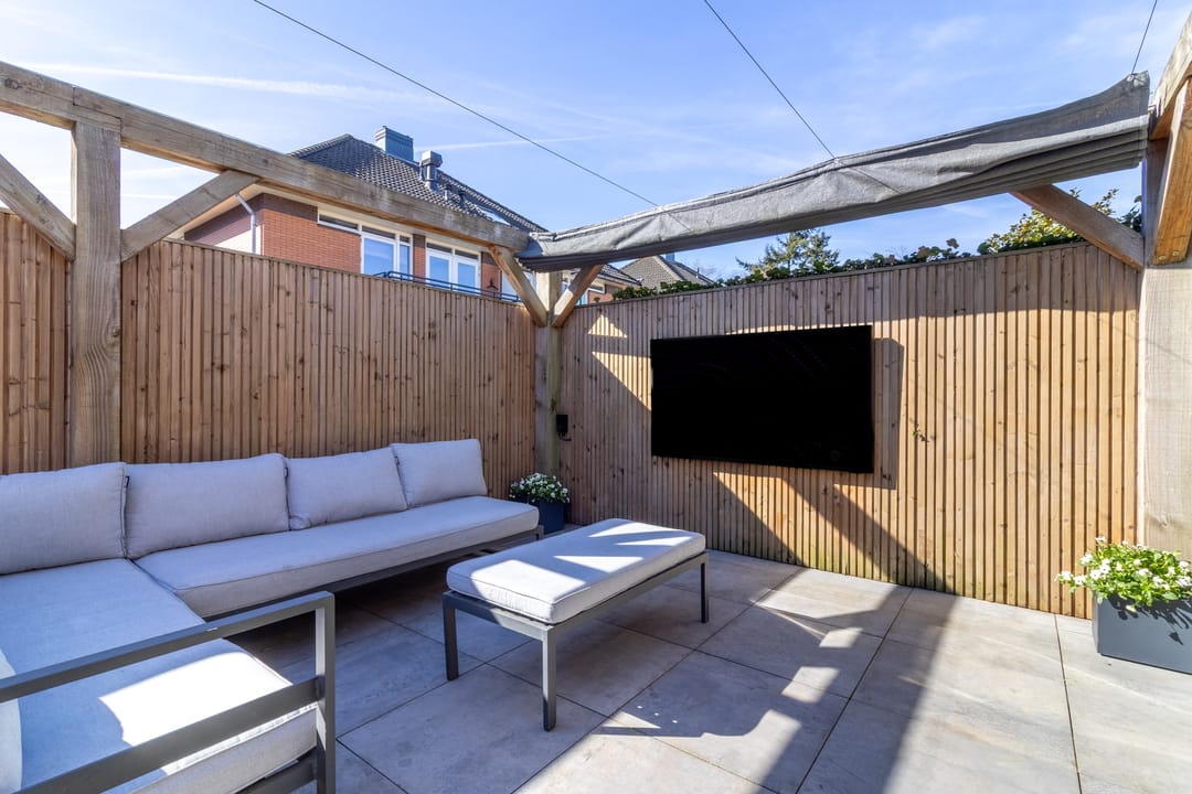 Foto 22 van Mezenhof 14