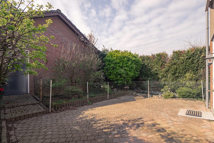 Foto 3 van Binsveldhofstraat 36