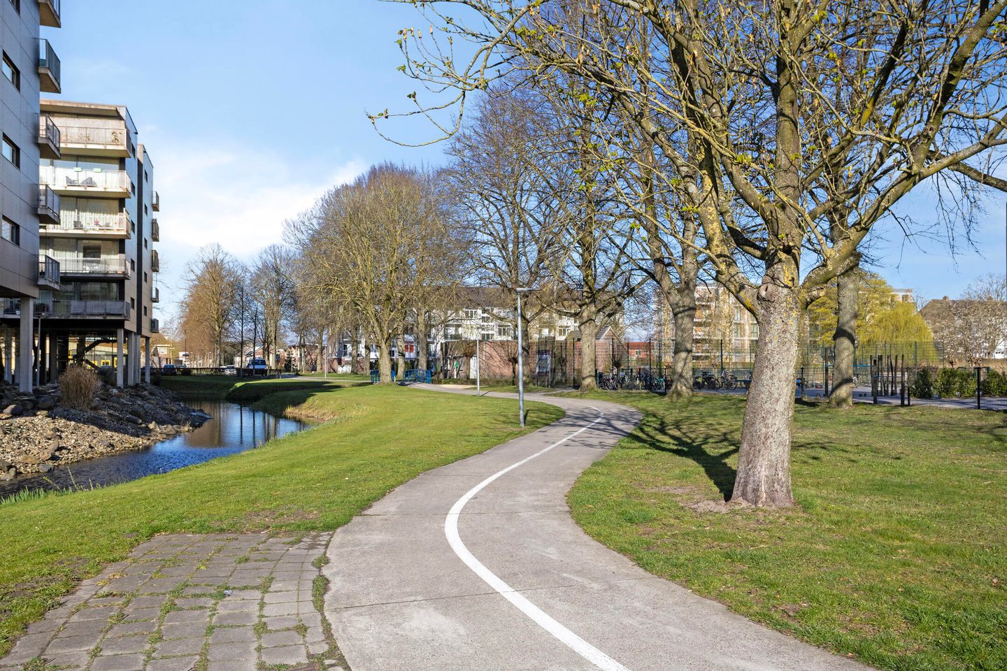 Foto 35 van Jacob van Ruysdaelstraat 5