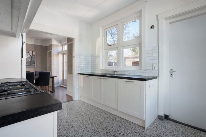 Foto 3 van Bentrotstraat 56