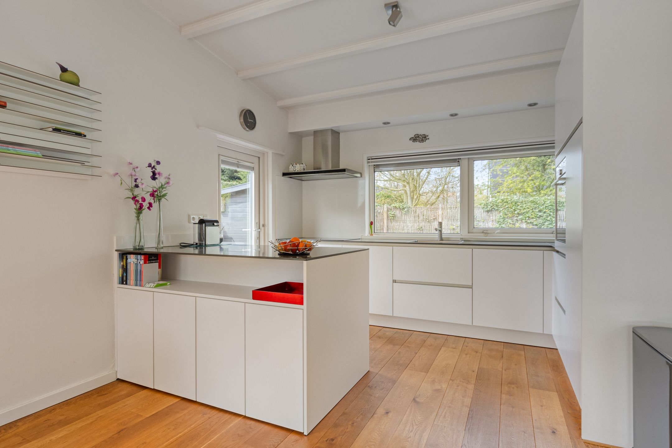 3-bedroom freehold villa in Oostkapelle — photo 3 of 5