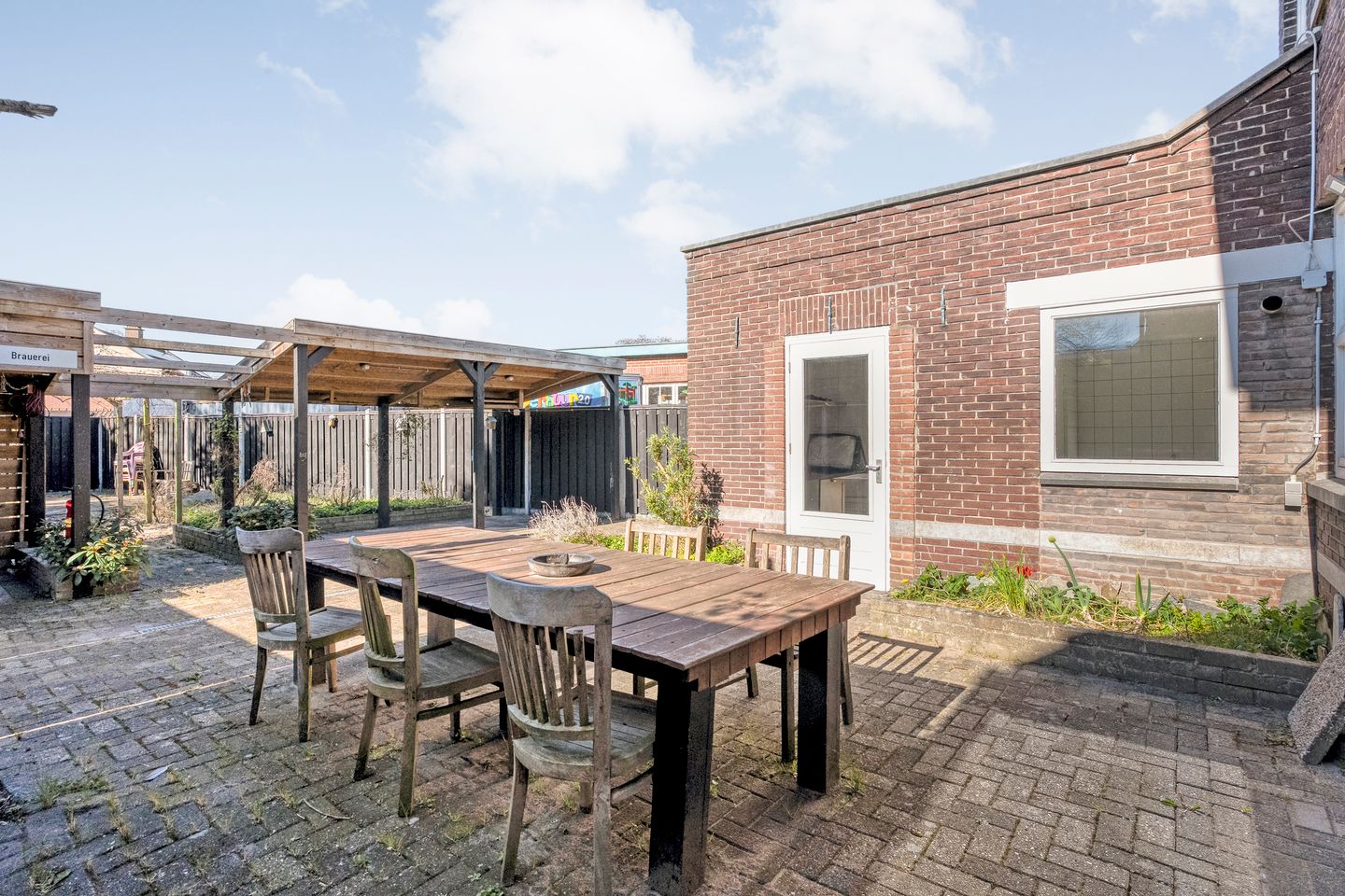 Foto 44 van Bentrotstraat 56