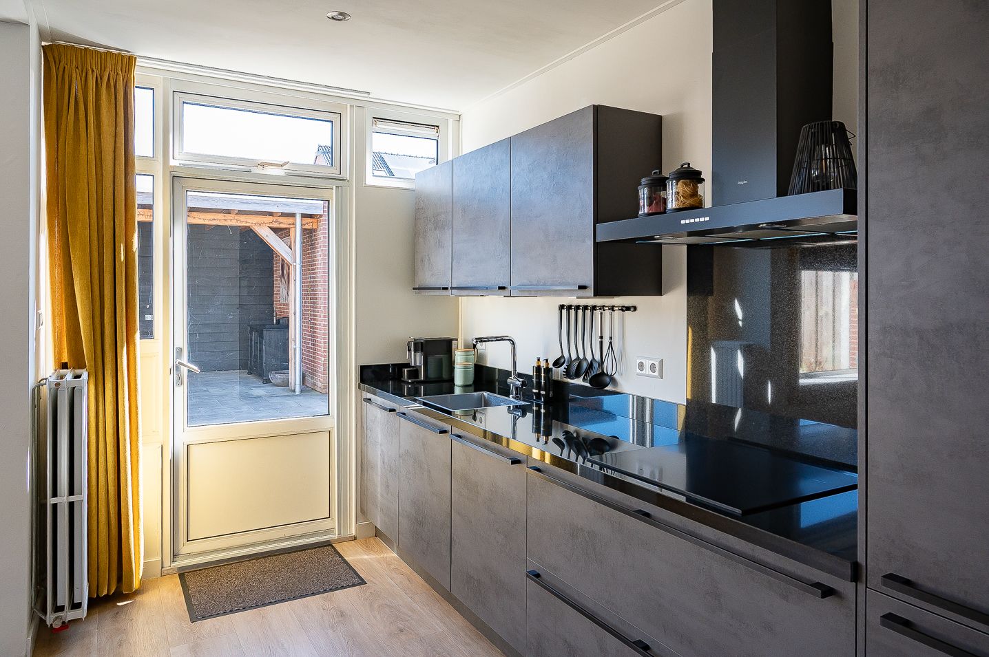 Foto 18 van Zonnebloemstraat 27