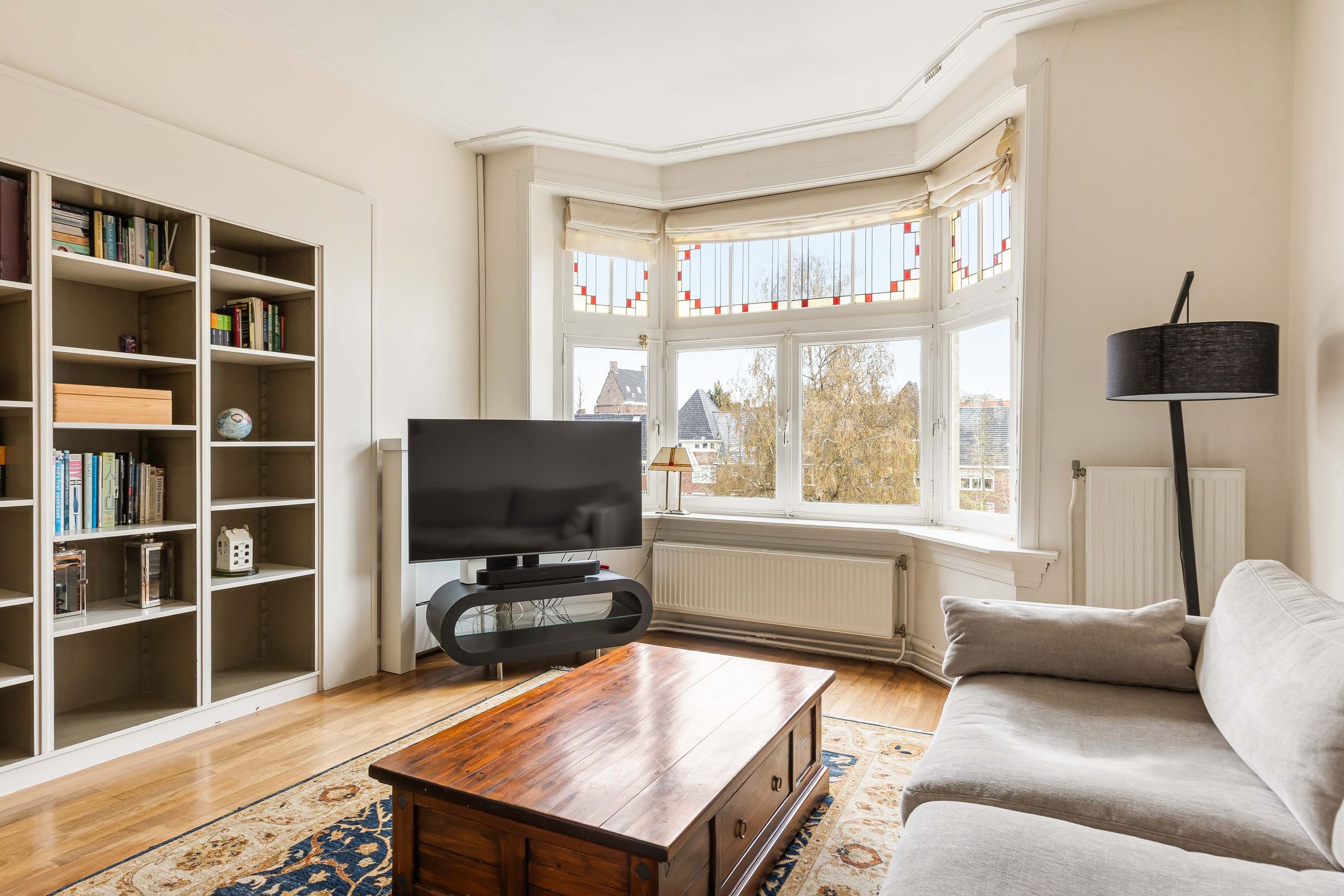 Photo 6 of Quinten Massijsstraat 2-3