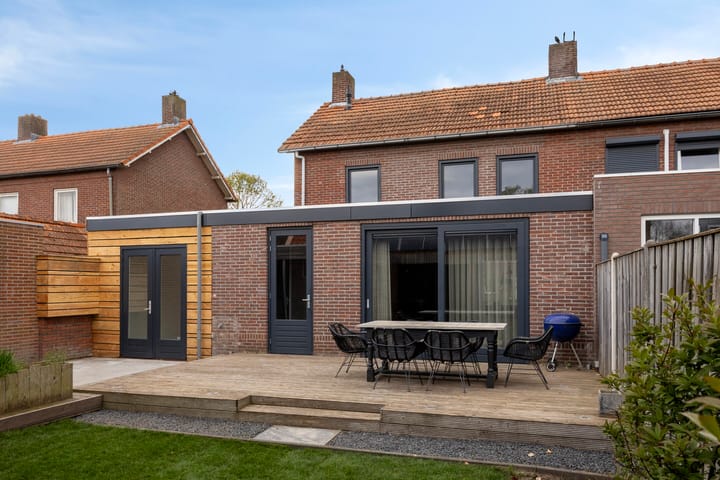Twee-onder-één-kap te koop: Mariastraat 18, Aarle-Rixtel