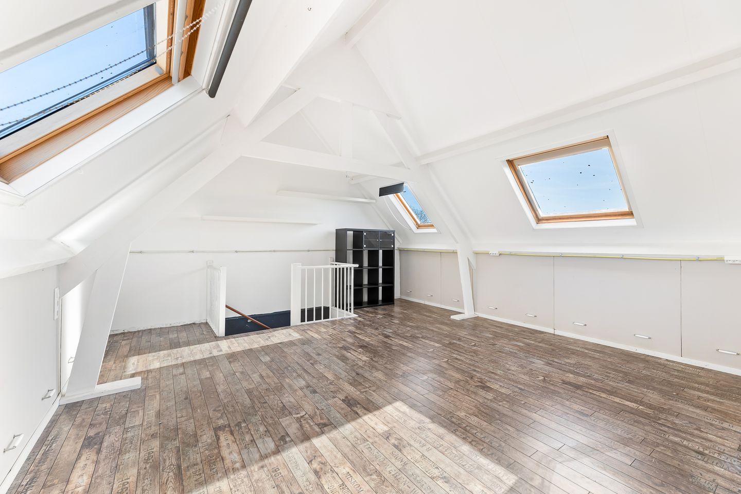 Spacious semi-detached home with garage in peaceful Veere — 35