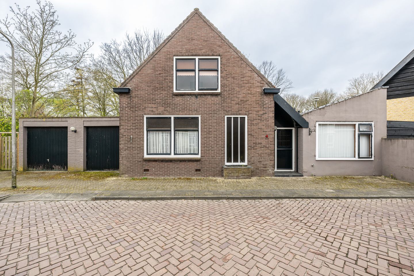 Steneweg 4