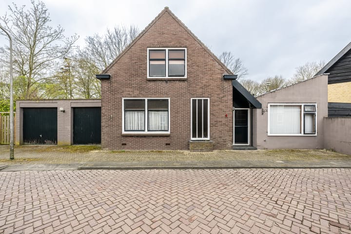 Steneweg 4