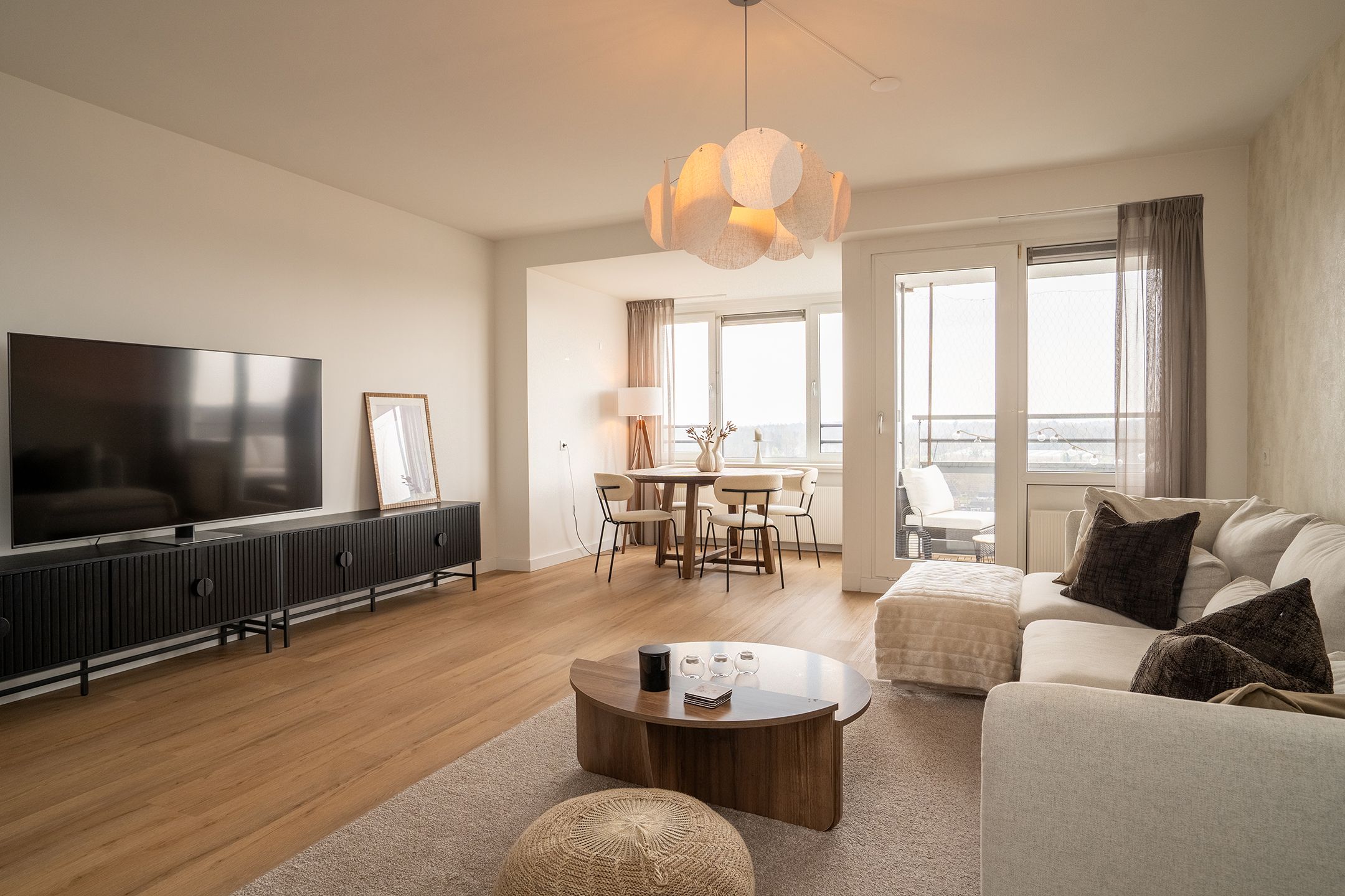 Photo 12 of Waalstraat 201