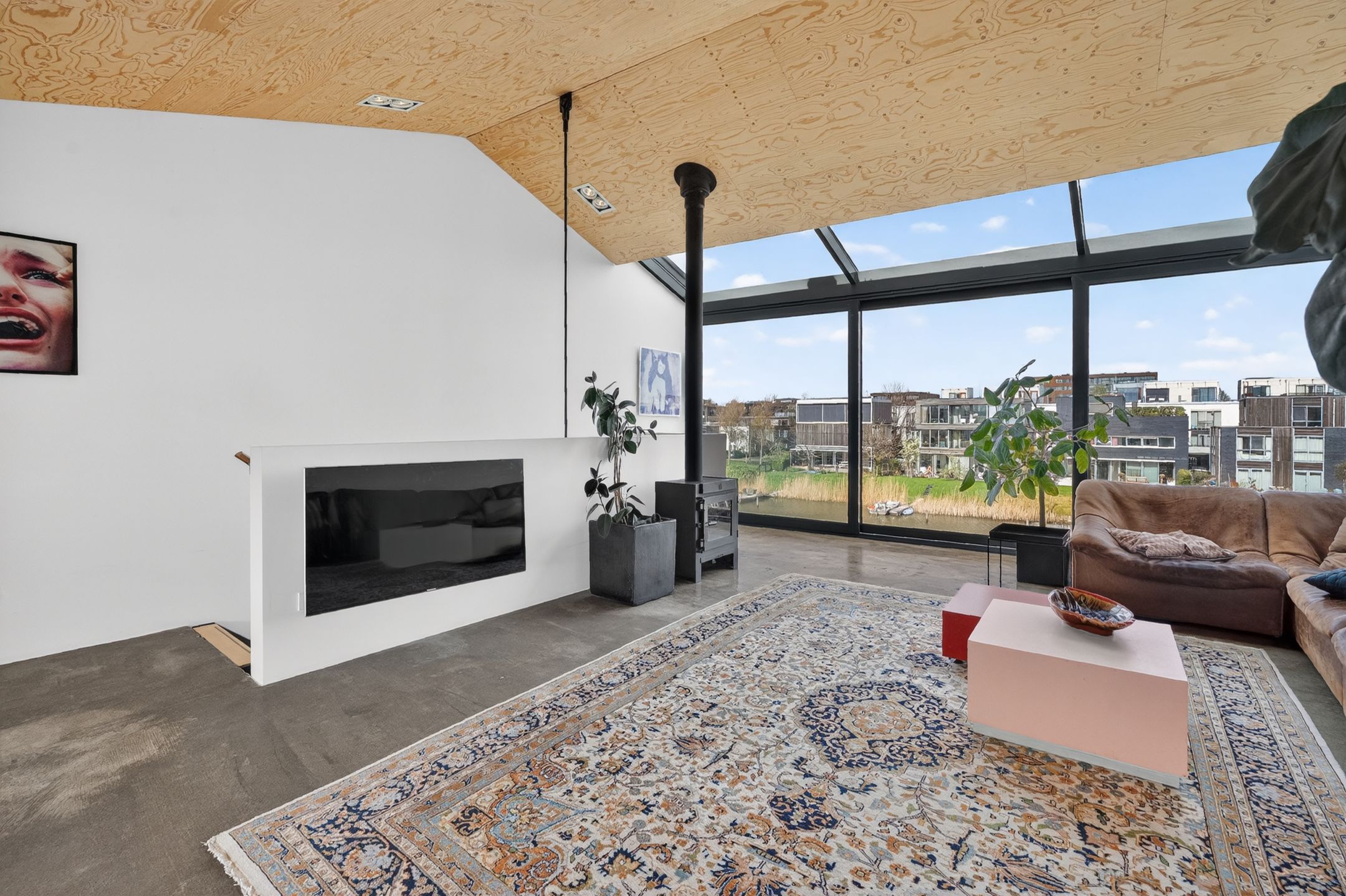 Photo 6 of Lisdoddelaan 17