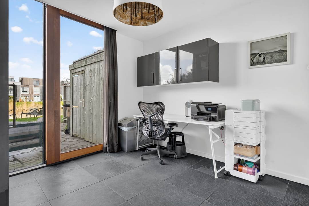 Photo 32 of Lisdoddelaan 17