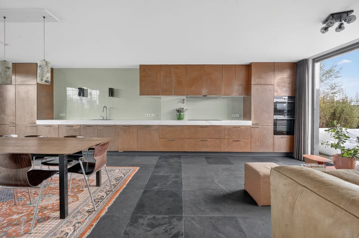 Photo 3 of Lisdoddelaan 17