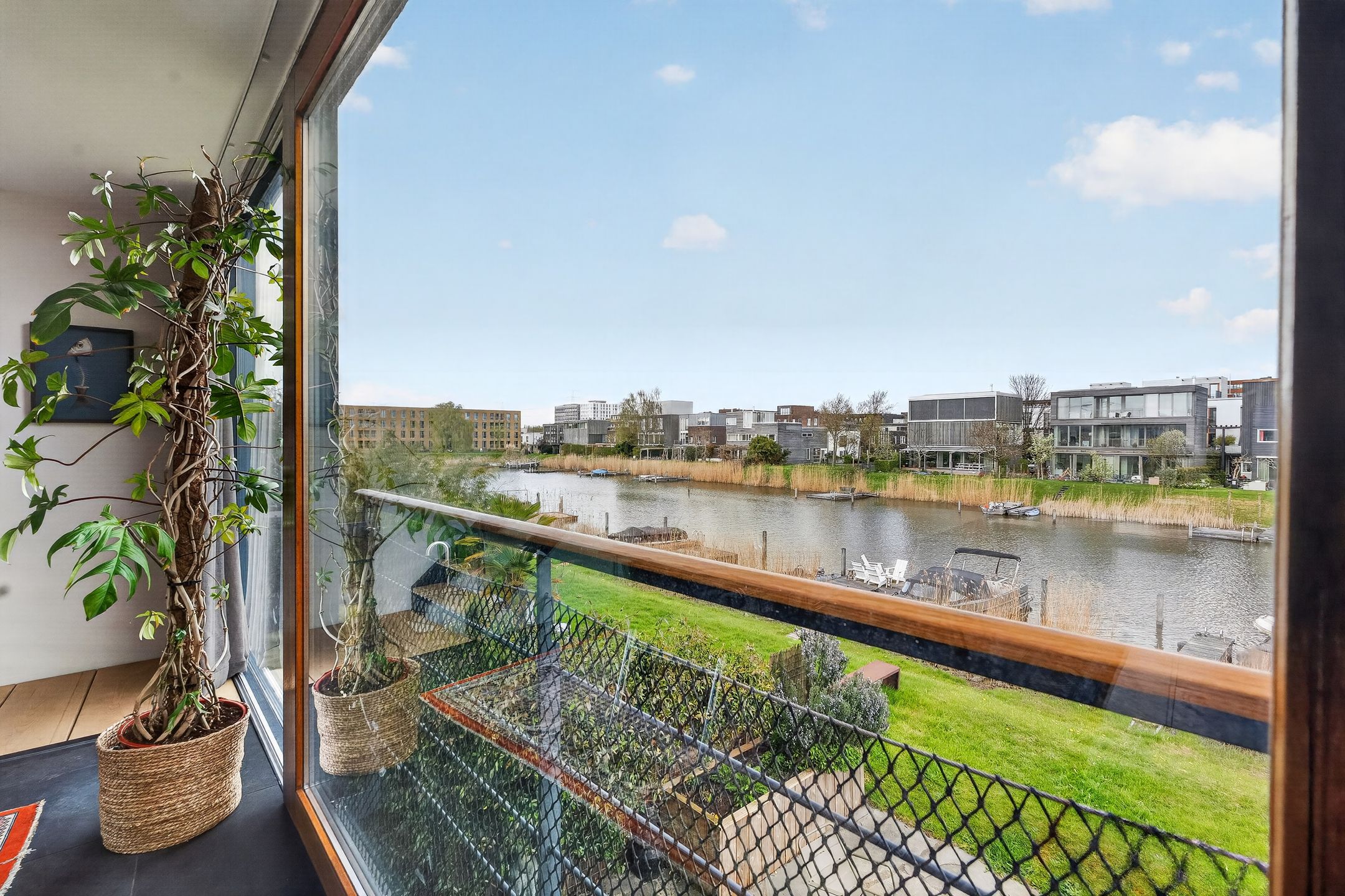 Photo 15 of Lisdoddelaan 17