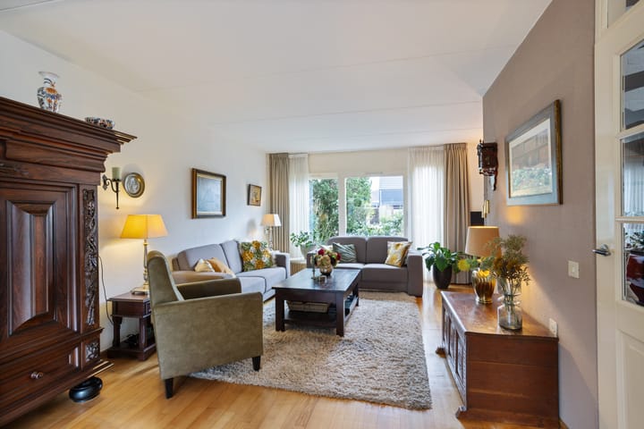 Photo 2 of Schneiderstraat 7