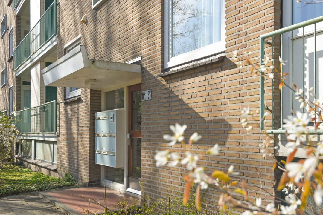 Foto 8 van van Leeuwenstraat 118