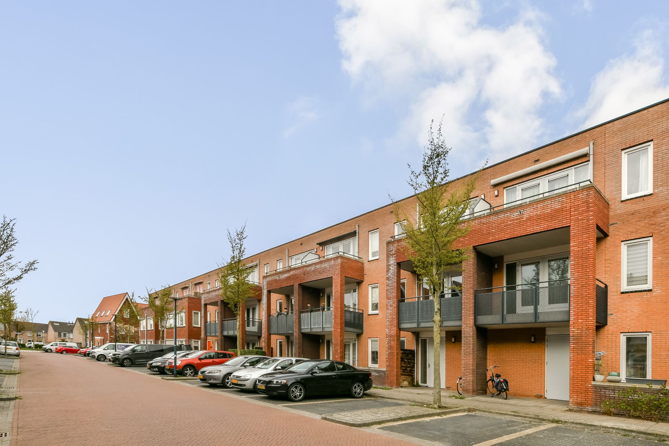 B.G.J. Berntzenstraat 53 