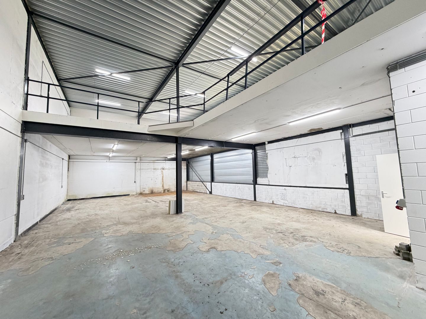 View photo 2 of Nieuw-Zeelandweg 6-A