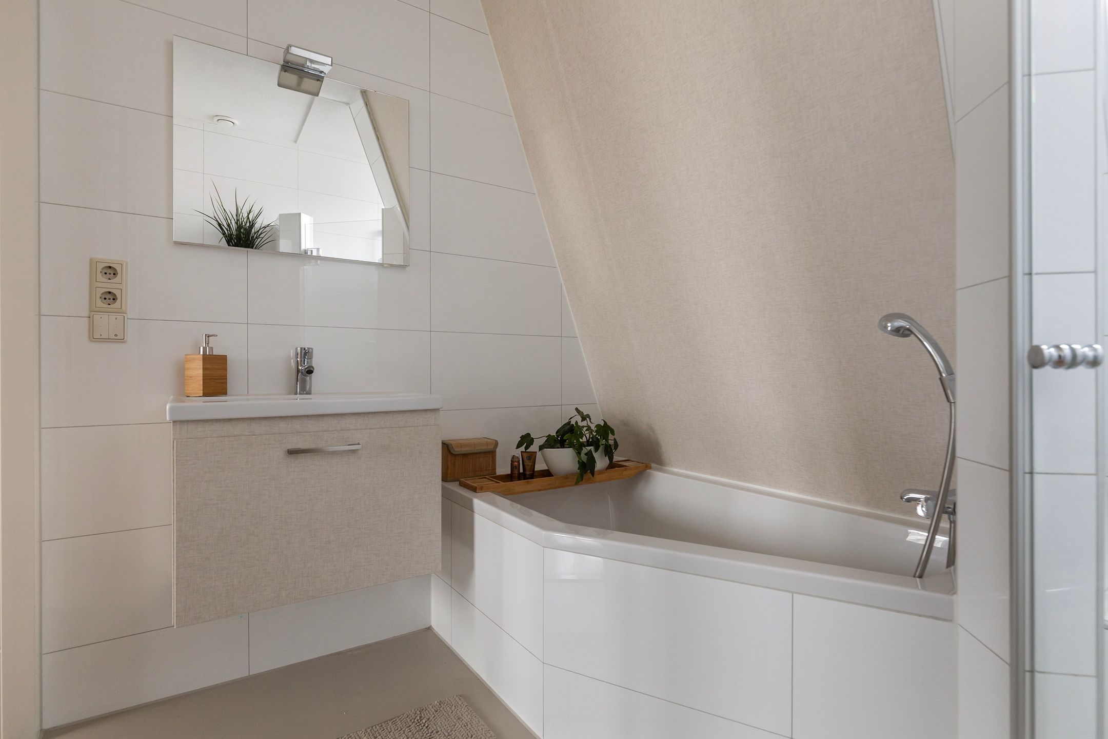 Foto 27 van Bé van den Doolstraat 29