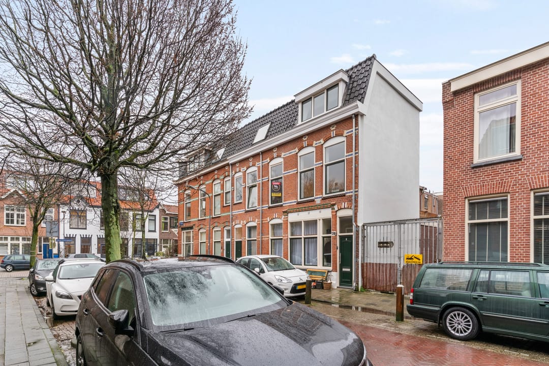 Fully Renovated Upper Apartment with Energy Label A+ in Haarlem-Noord — 26