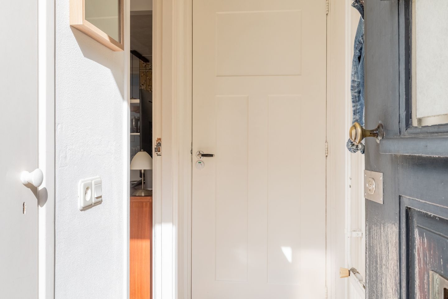 Photo 5 of Nassaustraat 5